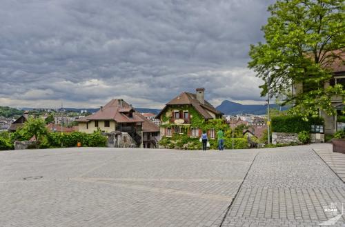 Place de la Chateau in Annecy