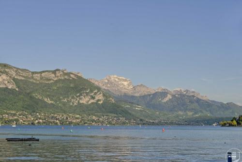 Lac d'Annecy Alpenpanorama